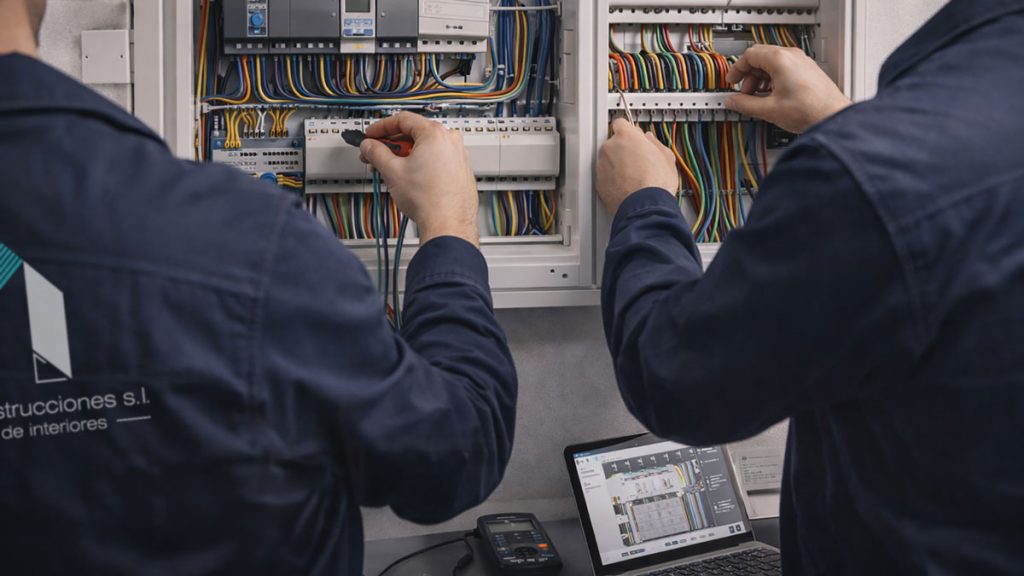 instalacion-profesional-smart-home-brane-system-electrica-automatizacion